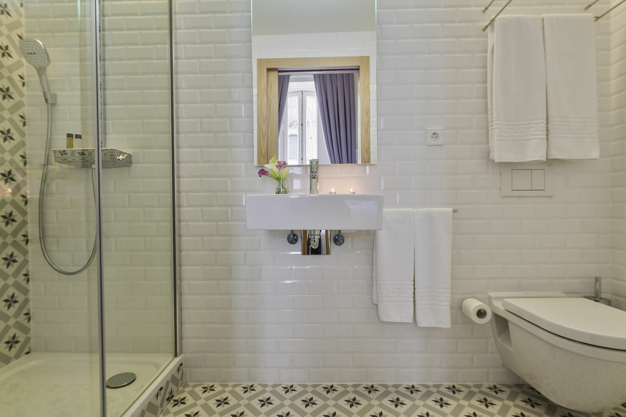 Uma Suites Pau Claris Barcelona Eksteriør billede