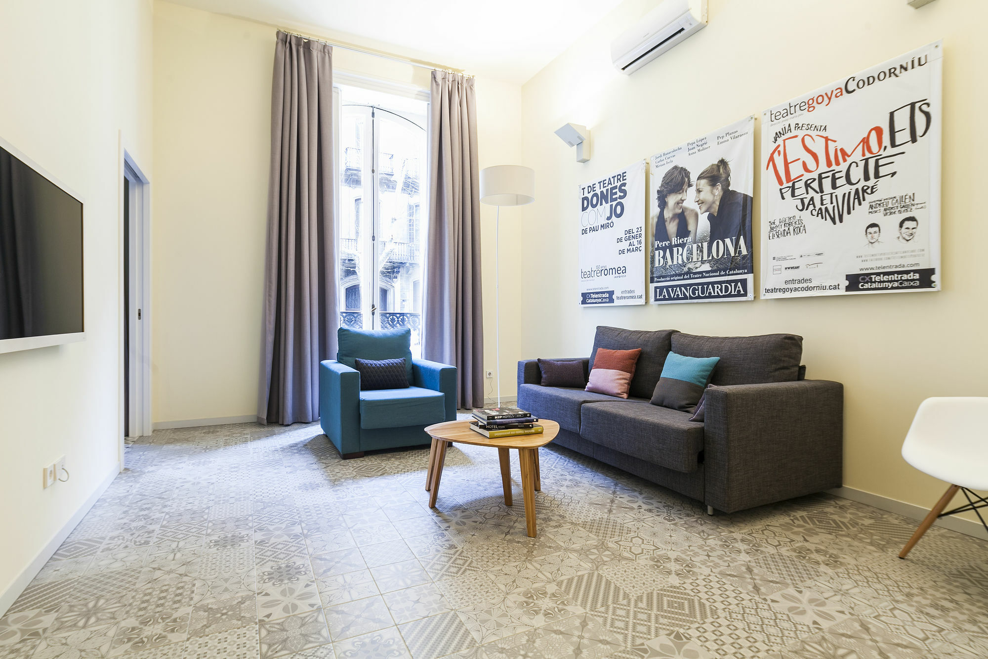 Uma Suites Pau Claris Barcelona Eksteriør billede